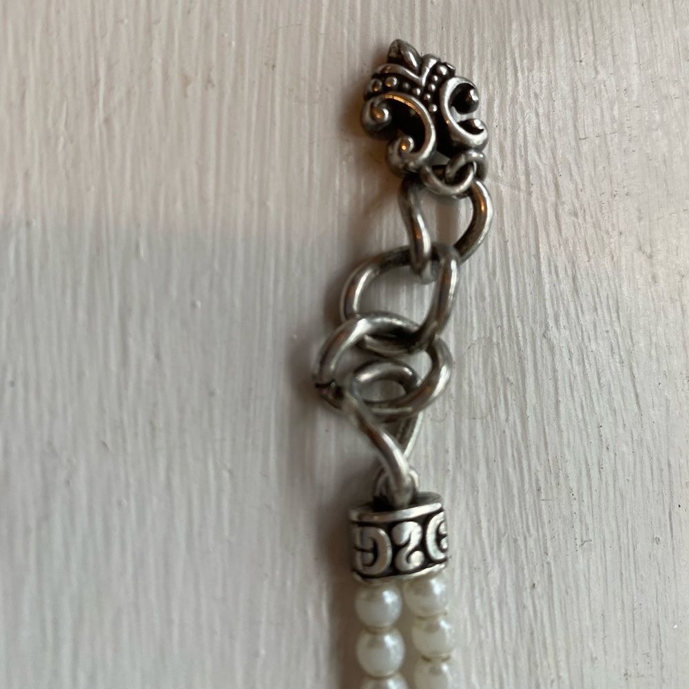 Brighton retired vintage Lady Jane faux pearl and silver toggle bracelet - Picture 5 of 6